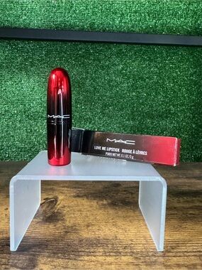 MAC Cosmetics Love Me Lipstick - Metallic Red